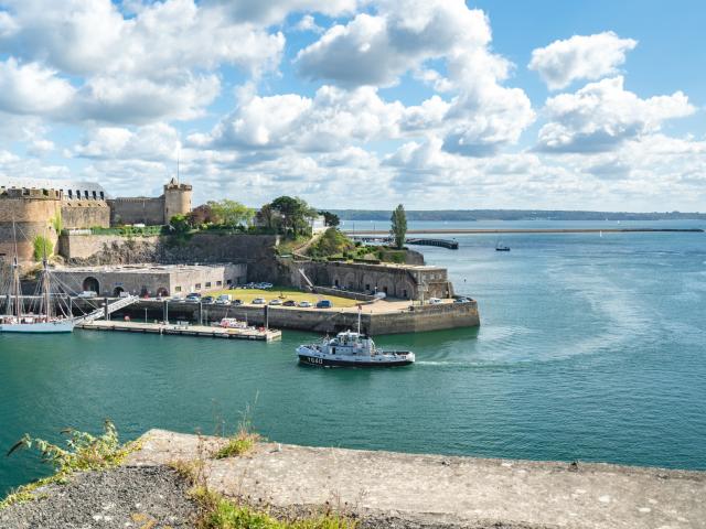 visitez la ville de Brest avec LADY CAB BREST