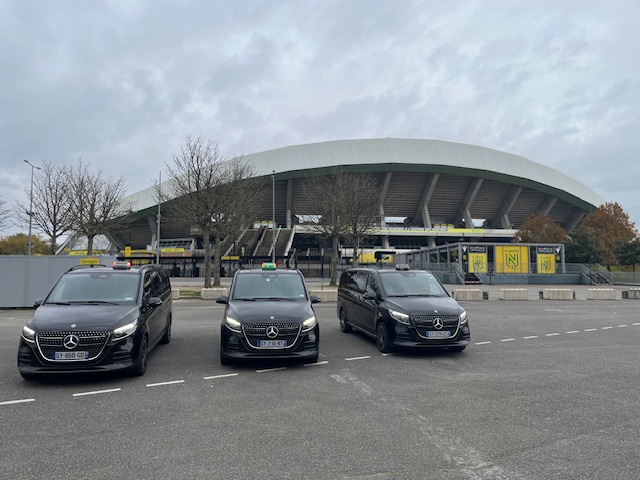 Réservez notre voiture pour un trajet confortable vers la Gare de Nantes.