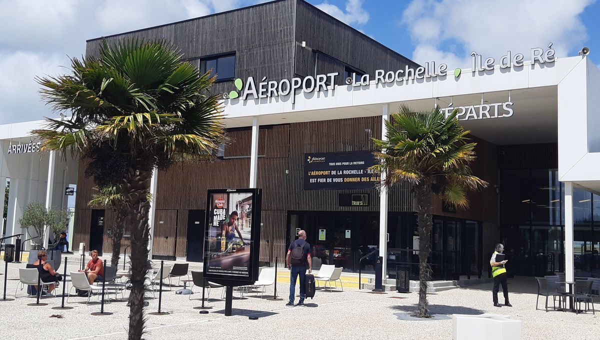 Voyagez facilement depuis l Aéroport de La Rochelle-Île de Ré.