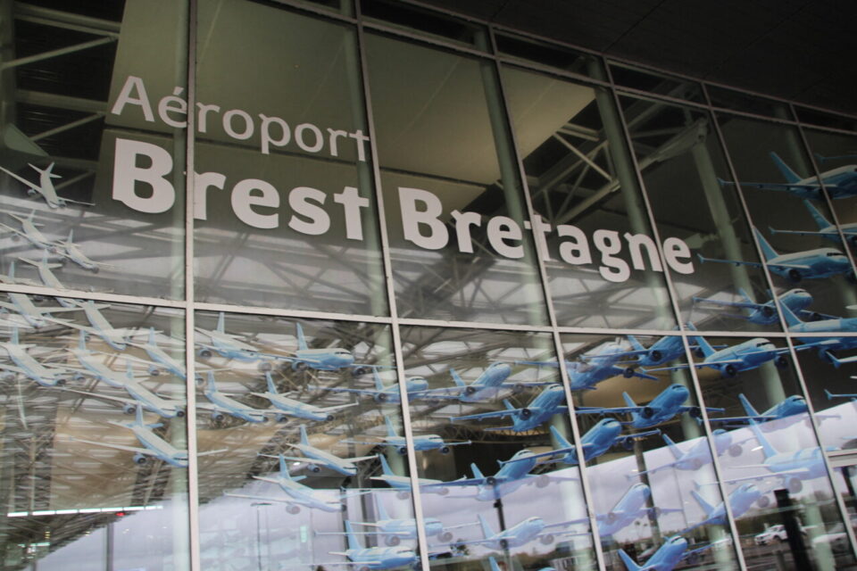 Transfert direct Aéroport Brest Bretagne garanti.