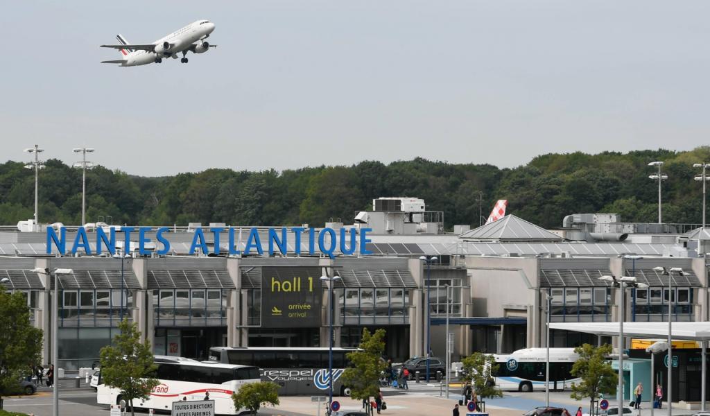 Transfert rapide et confortable vers Aéroport Nantes Atlantique.