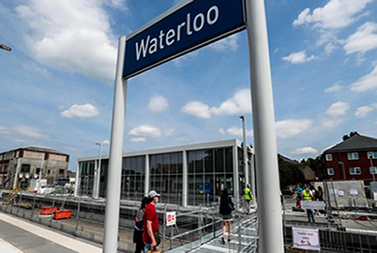 Gare de Waterloo, connectant vos voyages vers Bruxelles.	