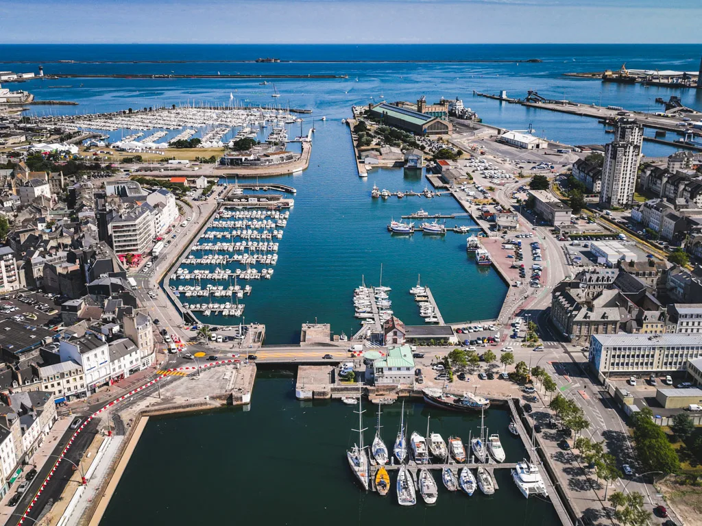 Voyagez sereinement avec votre taxi du Cotentin