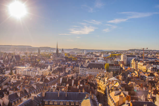 Visitez Dijon avec confort et sérénité grâce à notre VTC.	