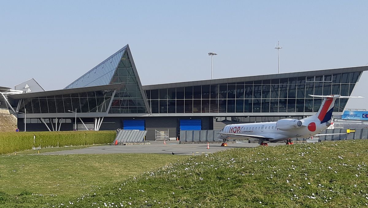 Accédez facilement à l’aéroport de Lille avec notre taxi fiable.