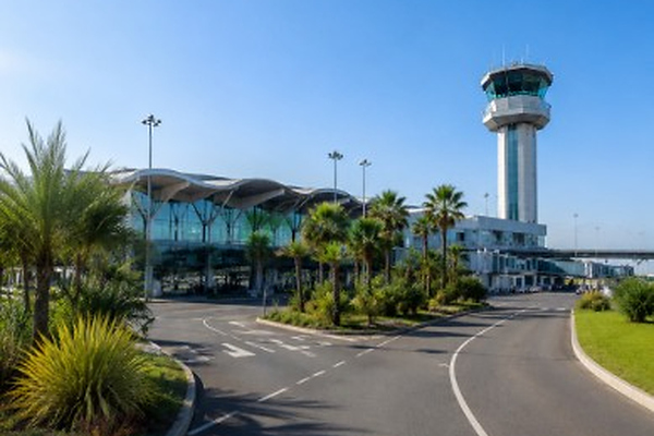 Aéroport de Biarritz Pays Basque : votre point de départ